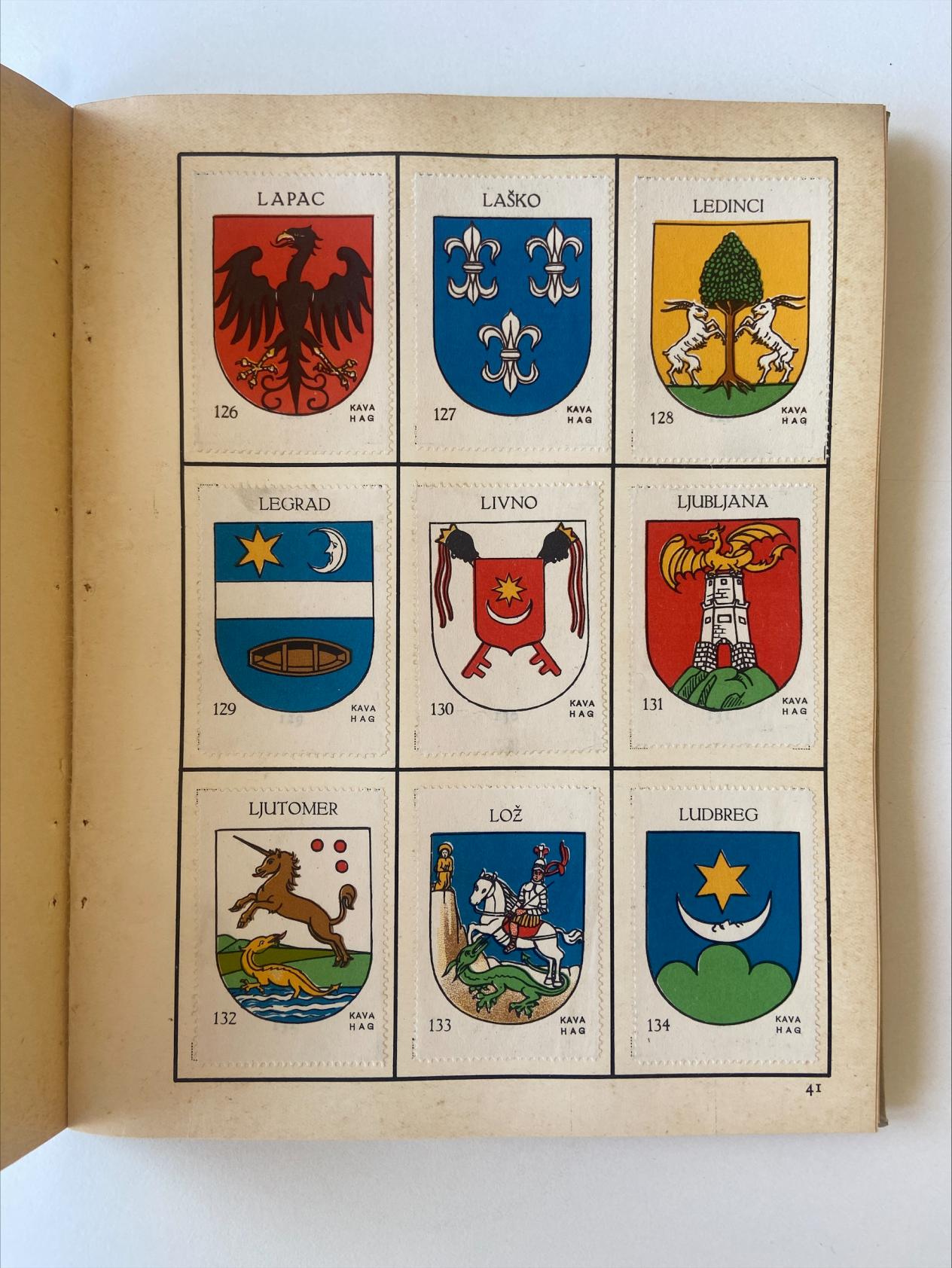 Bladzijde met kleurrijke wapenschilden uit Grbovi Jugoslavije. - Zagreb