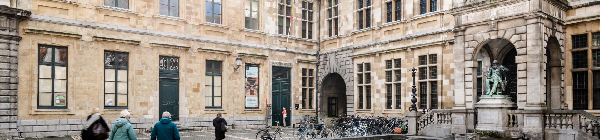 Sfeerbeeld Conscienceplein met zicht op Nottebohmzaal