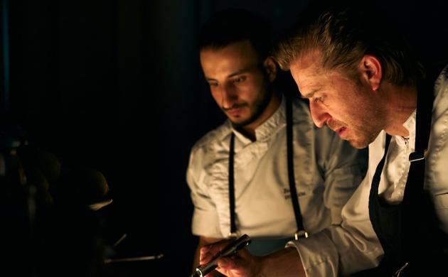 Seppe Nobels bereidt een gerecht